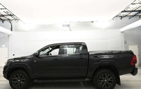 Toyota Hilux VIII, 2022 год, 3 680 980 рублей, 7 фотография