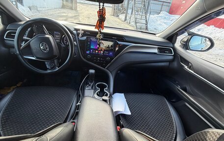 Toyota Camry, 2018 год, 2 999 999 рублей, 5 фотография