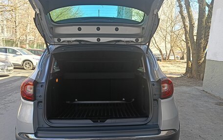 Renault Kaptur I рестайлинг, 2017 год, 1 500 000 рублей, 8 фотография