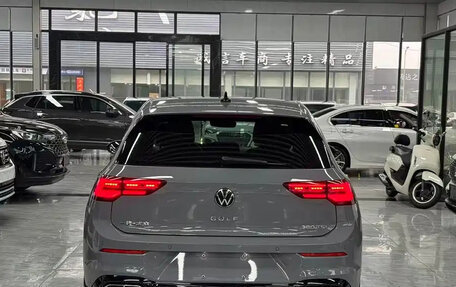 Volkswagen Golf VIII, 2022 год, 1 860 017 рублей, 5 фотография