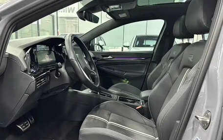 Volkswagen Golf VIII, 2022 год, 1 860 017 рублей, 7 фотография