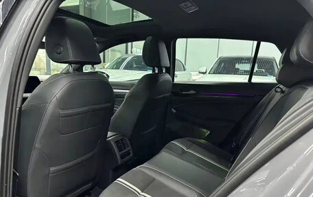 Volkswagen Golf VIII, 2022 год, 1 860 017 рублей, 10 фотография