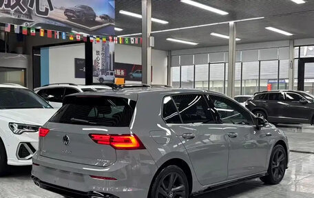 Volkswagen Golf VIII, 2022 год, 1 860 017 рублей, 6 фотография