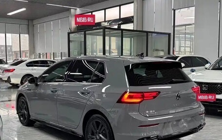 Volkswagen Golf VIII, 2022 год, 1 860 017 рублей, 4 фотография