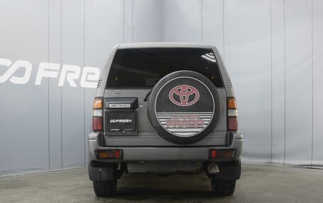 Toyota Land Cruiser Prado 90 рестайлинг, 2001 год, 1 070 000 рублей, 4 фотография