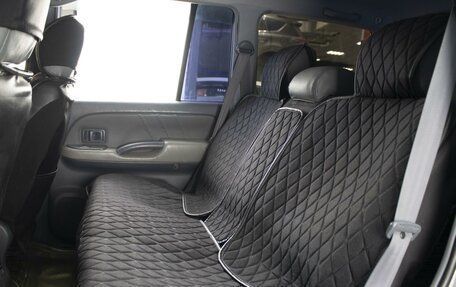 Toyota Land Cruiser Prado 90 рестайлинг, 2001 год, 1 070 000 рублей, 8 фотография