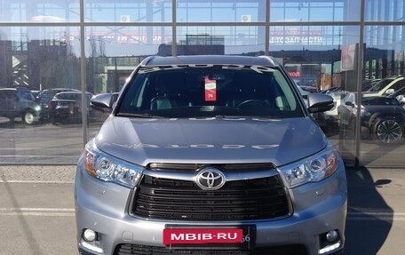 Toyota Highlander III, 2014 год, 2 729 000 рублей, 3 фотография