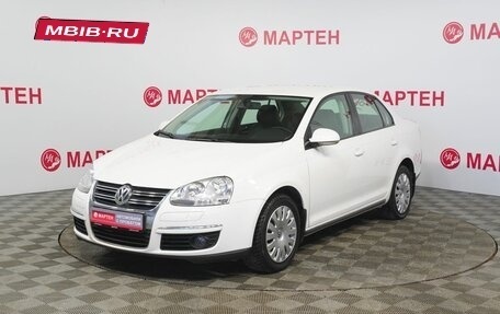 Volkswagen Jetta VI, 2010 год, 699 000 рублей, 1 фотография