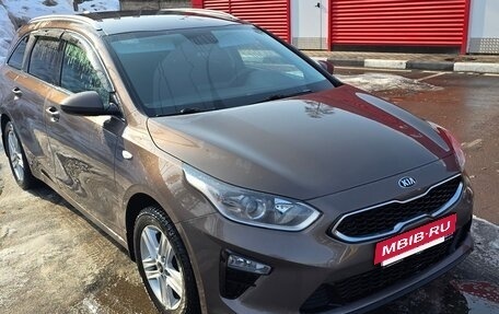 KIA cee'd III, 2019 год, 1 650 000 рублей, 3 фотография