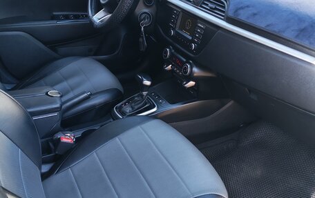 KIA Rio IV, 2019 год, 1 300 000 рублей, 17 фотография