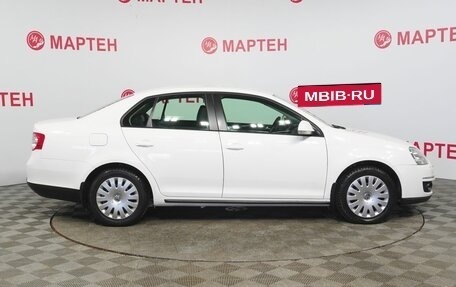 Volkswagen Jetta VI, 2010 год, 699 000 рублей, 4 фотография