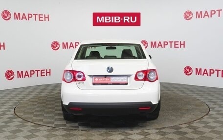 Volkswagen Jetta VI, 2010 год, 699 000 рублей, 6 фотография