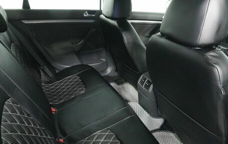 Volkswagen Jetta VI, 2010 год, 699 000 рублей, 11 фотография