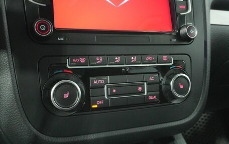 Volkswagen Jetta VI, 2010 год, 699 000 рублей, 13 фотография