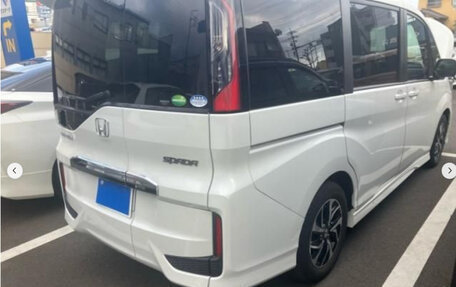 Honda Stepwgn IV, 2017 год, 1 320 000 рублей, 4 фотография