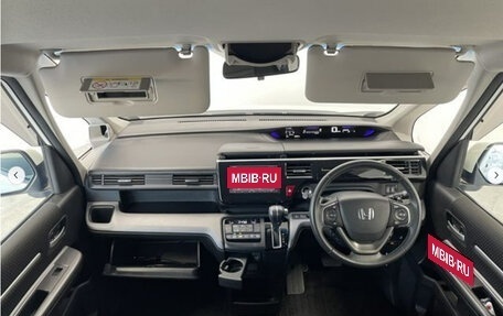 Honda Stepwgn IV, 2017 год, 1 320 000 рублей, 9 фотография