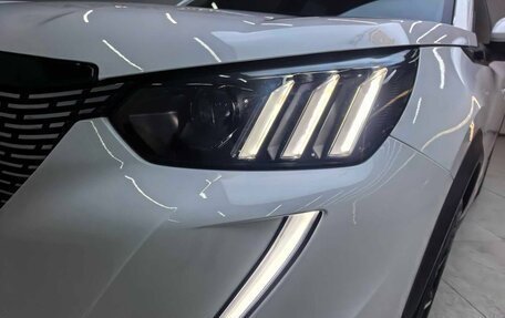 Peugeot 2008 II, 2021 год, 1 450 000 рублей, 8 фотография