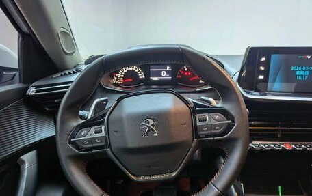 Peugeot 2008 II, 2021 год, 1 450 000 рублей, 12 фотография