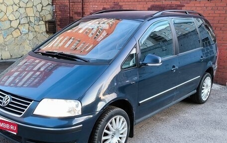 Volkswagen Sharan I рестайлинг, 2007 год, 890 000 рублей, 1 фотография