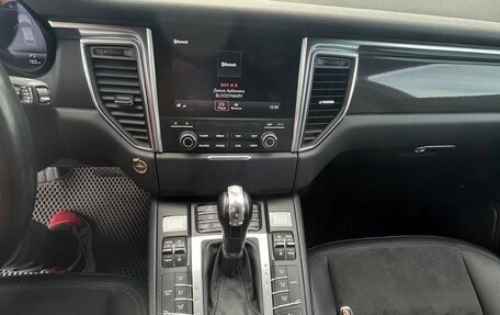 Porsche Macan I рестайлинг, 2017 год, 5 000 000 рублей, 17 фотография