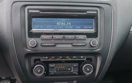 Volkswagen Jetta VI, 2012 год, 852 000 рублей, 11 фотография