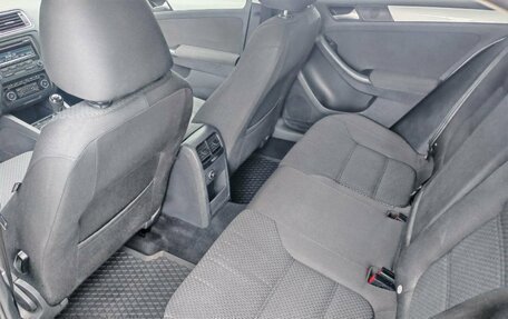 Volkswagen Jetta VI, 2012 год, 852 000 рублей, 12 фотография