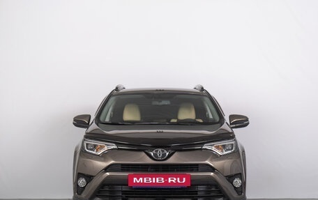Toyota RAV4, 2017 год, 2 889 000 рублей, 4 фотография