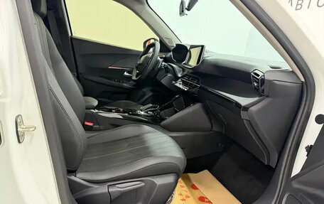 Peugeot 2008 II, 2022 год, 1 582 070 рублей, 13 фотография