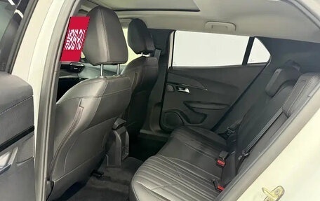 Peugeot 2008 II, 2022 год, 1 582 070 рублей, 14 фотография