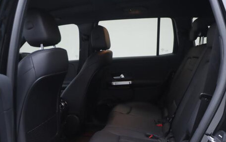 Mercedes-Benz GLB, 2023 год, 2 700 000 рублей, 4 фотография