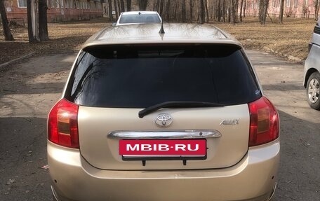 Toyota Allex i рестайлинг, 2002 год, 599 999 рублей, 4 фотография