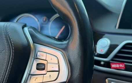 BMW 7 серия, 2017 год, 2 690 000 рублей, 16 фотография