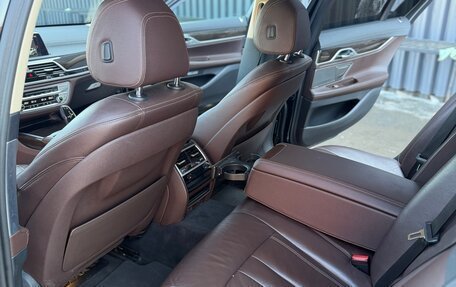 BMW 7 серия, 2017 год, 2 690 000 рублей, 23 фотография