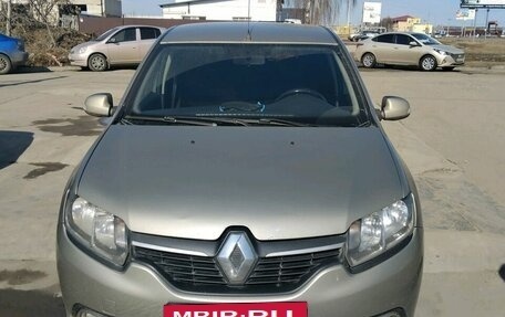 Renault Logan II, 2014 год, 550 000 рублей, 3 фотография