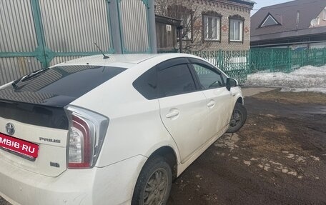 Toyota Prius, 2013 год, 1 400 000 рублей, 2 фотография