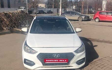 Hyundai Solaris II рестайлинг, 2018 год, 500 000 рублей, 15 фотография