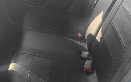 Hyundai Solaris II рестайлинг, 2018 год, 500 000 рублей, 27 фотография