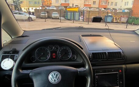 Volkswagen Sharan I рестайлинг, 2007 год, 890 000 рублей, 4 фотография