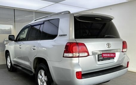 Toyota Land Cruiser 200, 2011 год, 3 469 000 рублей, 7 фотография