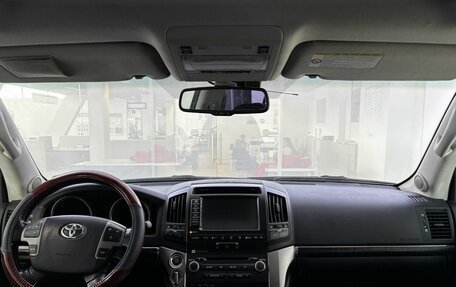 Toyota Land Cruiser 200, 2011 год, 3 469 000 рублей, 14 фотография