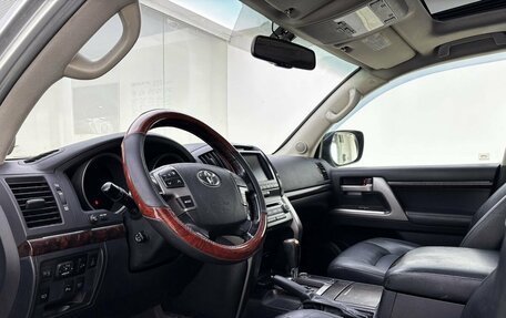 Toyota Land Cruiser 200, 2011 год, 3 469 000 рублей, 16 фотография