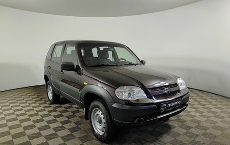 Chevrolet Niva I рестайлинг, 2018 год, 850 000 рублей, 3 фотография