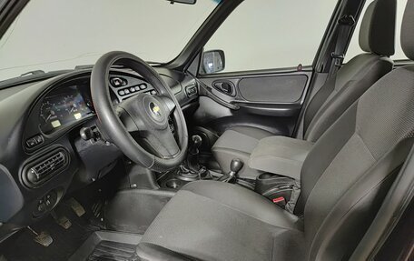 Chevrolet Niva I рестайлинг, 2018 год, 850 000 рублей, 16 фотография