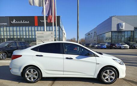 Hyundai Solaris II рестайлинг, 2013 год, 750 000 рублей, 5 фотография