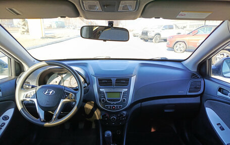 Hyundai Solaris II рестайлинг, 2013 год, 750 000 рублей, 17 фотография