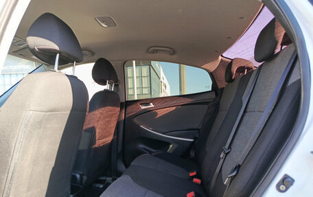 Hyundai Solaris II рестайлинг, 2013 год, 750 000 рублей, 15 фотография