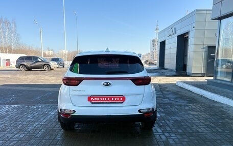 KIA Sportage IV рестайлинг, 2019 год, 2 100 000 рублей, 4 фотография