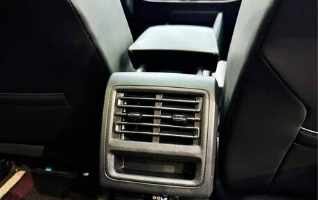 Volkswagen Golf VIII, 2021 год, 1 450 533 рублей, 13 фотография
