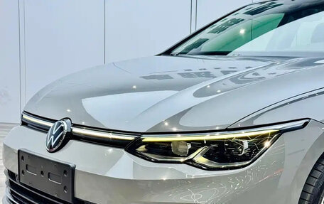 Volkswagen Golf VIII, 2021 год, 1 450 533 рублей, 7 фотография