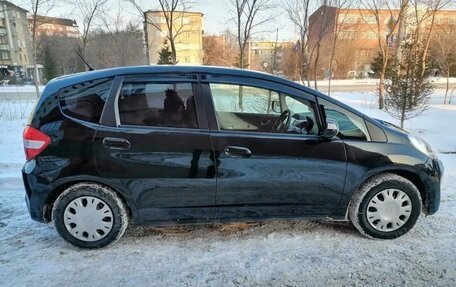 Honda Fit III, 2013 год, 900 000 рублей, 1 фотография